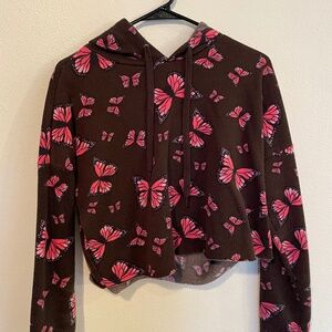 Justify Butterfly Cropped Sweatshirt